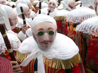 карнавал Carnaval de Binche